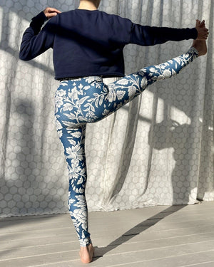 Yoga Pants Blue Floral Antique | peace-lover